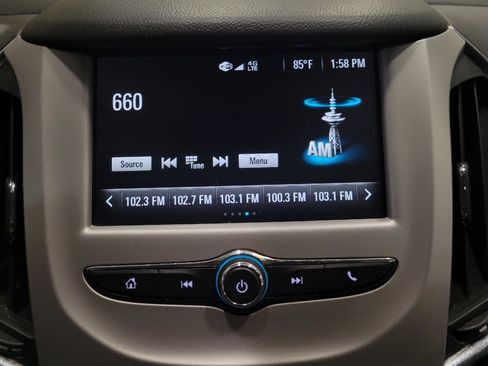 Used 2017 Chevrolet Cruze LS FWD image 25