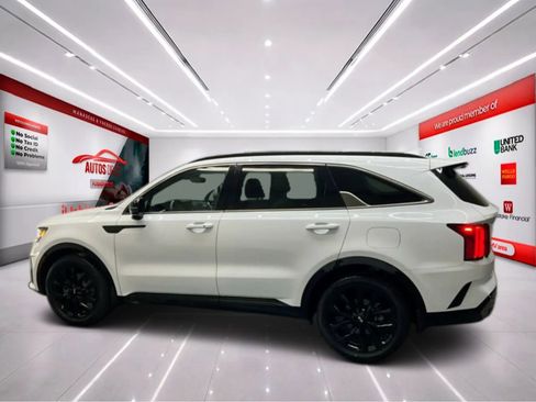 Used 2021 Kia Sorento SX image 5