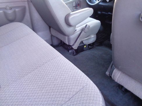 Used 2014 Chevrolet Express 3500 LT w/ LT Preferred Equipment Group RWD image 53
