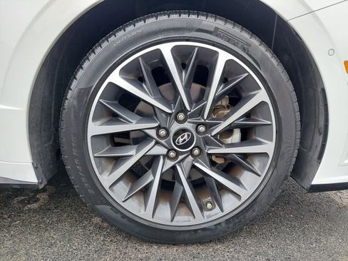 Used 2020 Hyundai Sonata Limited FWD image 14