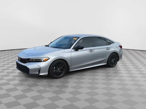 Used 2025 Honda Civic Sport image 4
