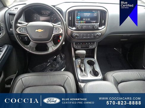 Used 2019 Chevrolet Colorado Z71 w/ Z71 Midnight Edition image 11