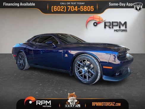 Used 2016 Dodge Challenger R/T Scat Pack RWD image 1