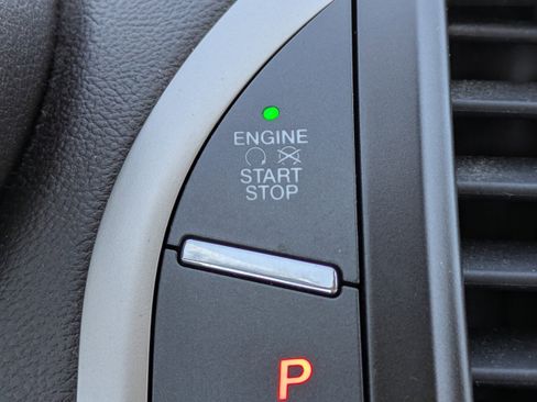 Used 2018 Lincoln MKC Reserve w/ Lincoln MKC Climate Package image 30