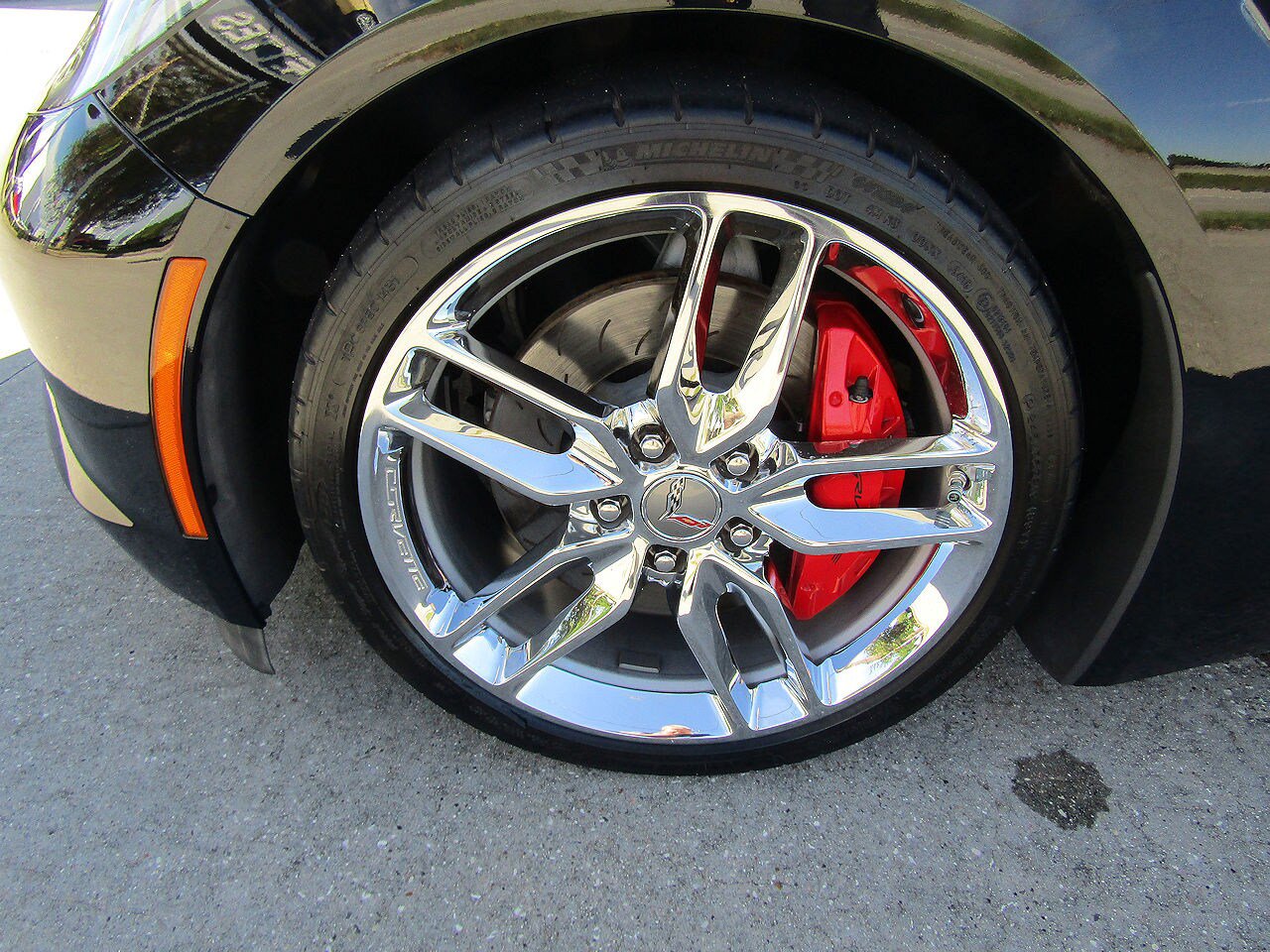 Used 2014 Chevrolet Corvette Stingray Coupe w/ 3LT Preferred Equipment Group RWD image 25