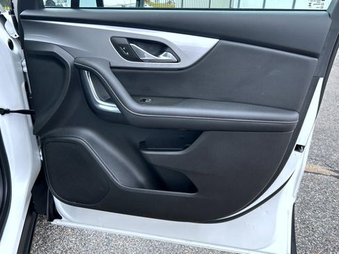 Certified 2023 Chevrolet Blazer LT w/ Convenience Package image 15