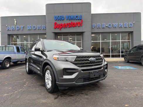 Used 2020 Ford Explorer XLT image 1