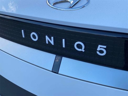 Used 2023 Hyundai Ioniq 5 SEL w/ Cargo Package image 12