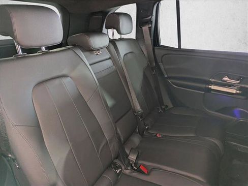 Certified 2025 Mercedes-Benz GLB 250 4MATIC image 21