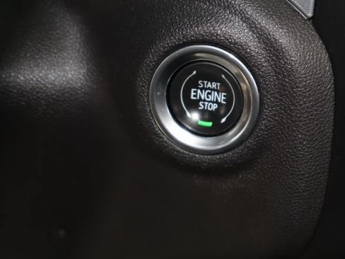 Used 2019 GMC Sierra 1500 SLT w/ SLT Premium Plus Package AWD/4WD image 23