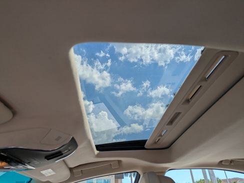 Used 2015 Maserati Ghibli S Q4 AWD/4WD image 19