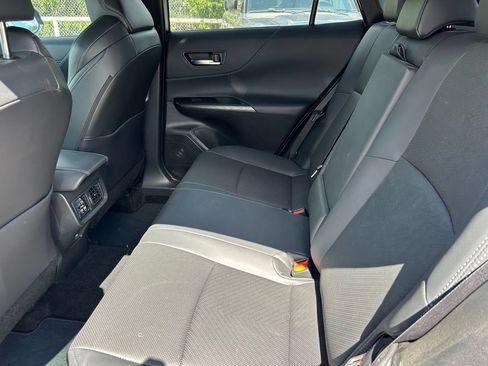 Used 2024 Toyota Venza Limited AWD/4WD image 15