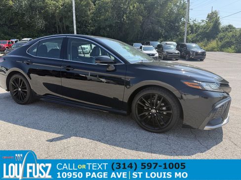 Used 2024 Toyota Camry XSE FWD image 1