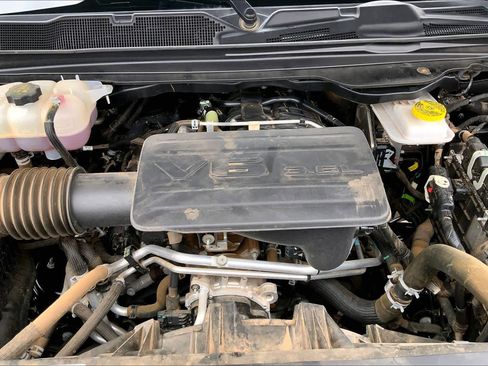 Used 2025 RAM 1500 Tradesman AWD/4WD image 32