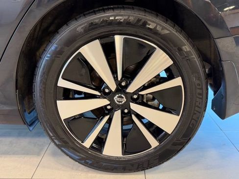 Used 2022 Nissan Altima 2.5 SV w/ SV Premium Package FWD image 33