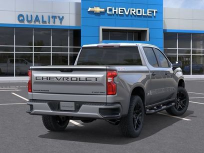 New 2026 Chevrolet Silverado 1500 Custom w/ Turbomax Blackout Package
