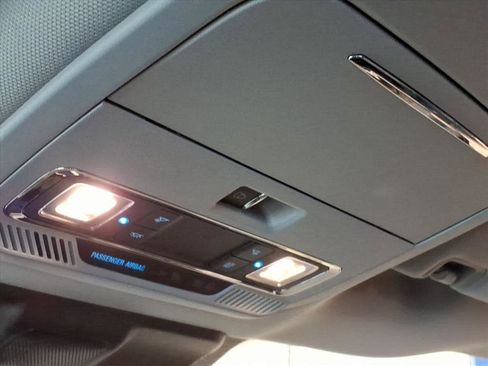 Certified 2025 Ford F150 Lariat w/ Equipment Group 501A Mid image 21