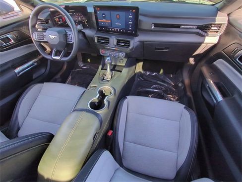 Used 2024 Ford Mustang Coupe image 14