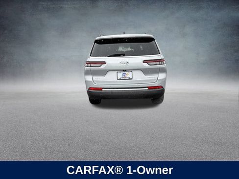 Used 2024 Jeep Grand Cherokee L Limited w/ Luxury Tech Group II image 4