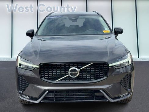 Certified 2025 Volvo XC60 B5 Plus image 10