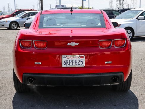 Used 2010 Chevrolet Camaro LT RWD image 8