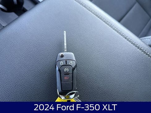 Used 2024 Ford F350 XLT w/ FX4 Off-Road Package image 27
