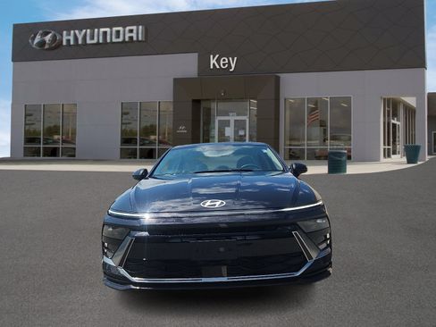 Used 2024 Hyundai Sonata SEL FWD image 8