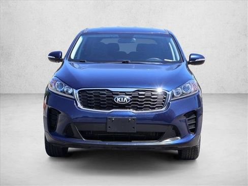 Used 2019 Kia Sorento AWD image 2
