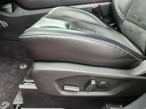 Used 2023 Ford Edge ST AWD/4WD image 12
