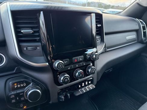 New 2026 RAM 1500 4x4 Crew Cab image 21