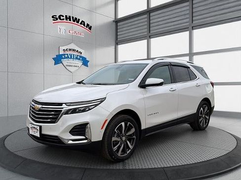 Used 2024 Chevrolet Equinox Premier image 8