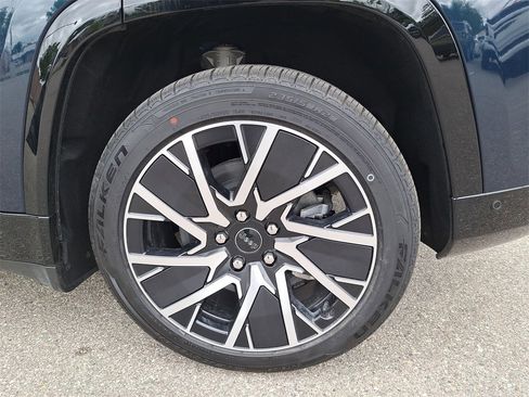 New 2025 Jeep Wagoneer S Limited image 37