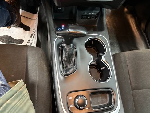 Used 2019 Dodge Durango AWD image 22