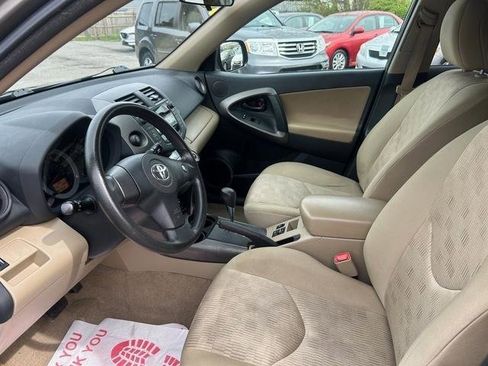 Used 2011 Toyota RAV4 4WD w/ Base L4 Extra Value Pkg image 4