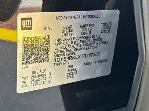 New 2026 Cadillac Escalade ESV Platinum Sport w/ LPO, ONYX Package image 30