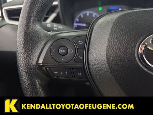 Used 2024 Toyota Corolla LE FWD image 13