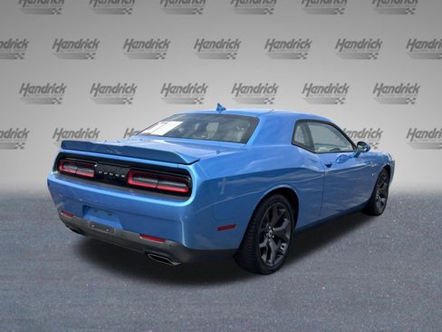 Used 2018 Dodge Challenger R/T Plus RWD image 9