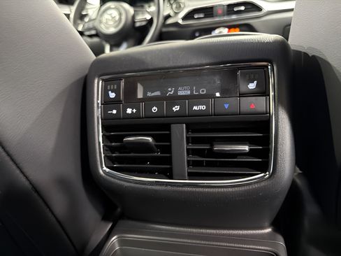Used 2023 MAZDA CX-9 Grand Touring AWD/4WD image 39