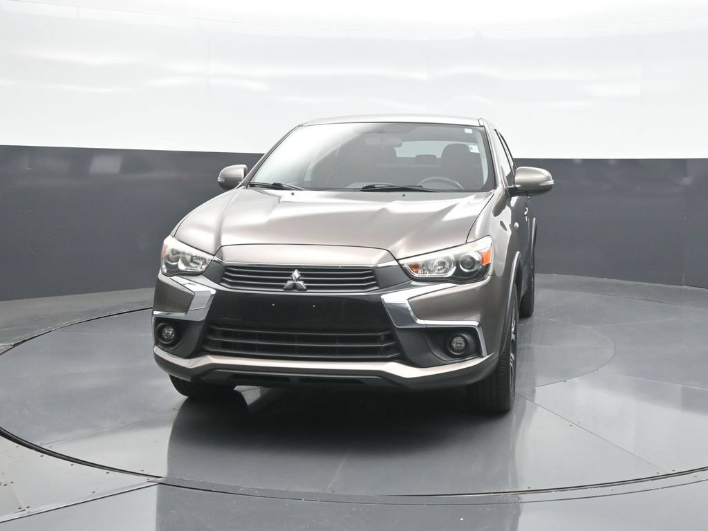Used 2017 Mitsubishi Outlander Sport ES AWD/4WD image 2
