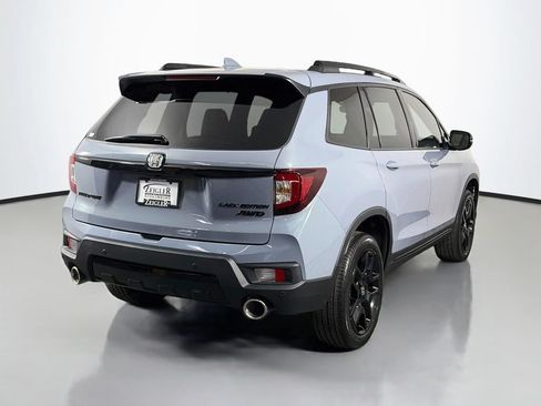 Used 2024 Honda Passport Black Edition image 7
