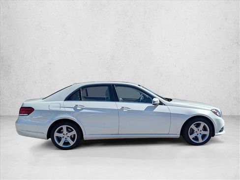Used 2016 Mercedes-Benz E 350 Sedan image 4