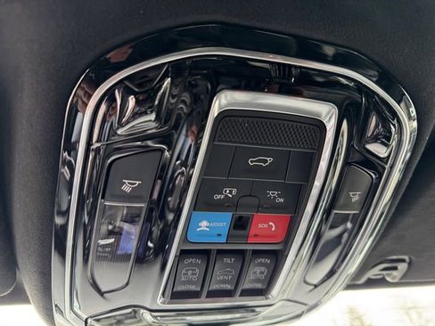 Certified 2025 Jeep Grand Wagoneer Series II Obsidian w/ Quick Order Packagew 28T image 30