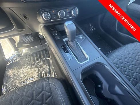 Certified 2025 Nissan Kicks SV image 19