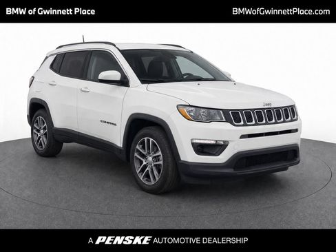 Used 2020 Jeep Compass Latitude FWD image 1