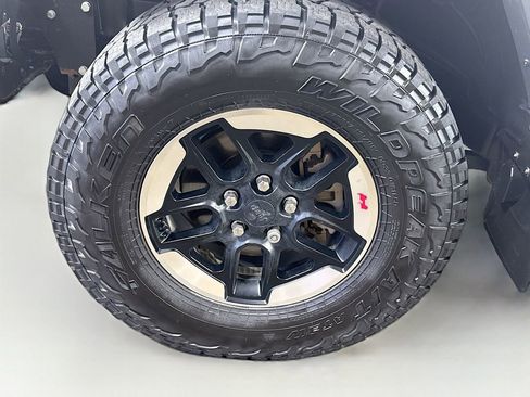 Used 2020 Jeep Wrangler Unlimited Rubicon AWD/4WD image 39