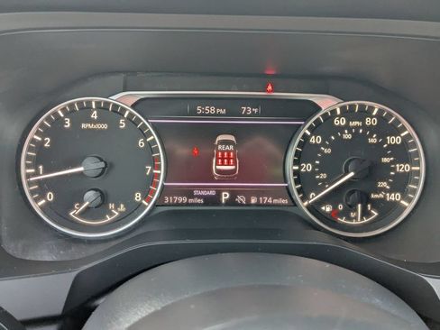 Used 2024 Nissan Pathfinder S FWD image 13