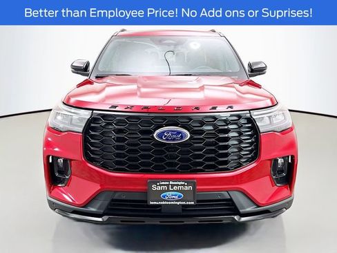 New 2026 Ford Explorer ST-Line w/ ST-Line Street Pack AWD/4WD image 2