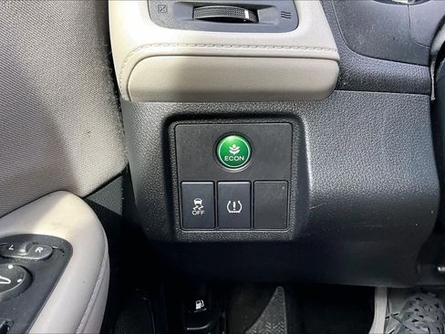 Used 2016 Honda HR-V EX image 31