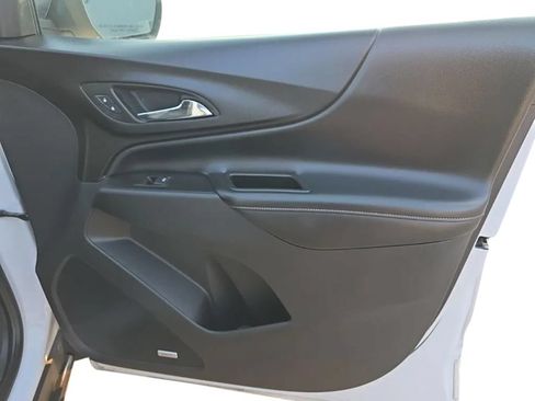 Used 2021 Chevrolet Equinox Premier AWD/4WD image 21