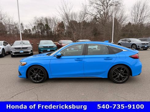 Used 2023 Honda Civic Sport Touring image 3